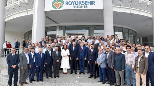 AK Partili adaylar Polat'ı ziyaret etti