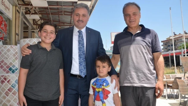 AK Partili Çakır ve Kahtalı'dan mahalle ziyaretleri