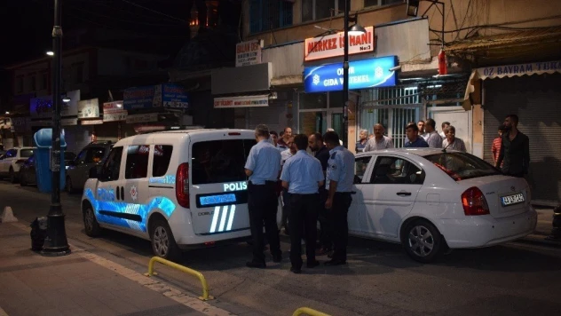 Silahlı ve bıçaklı kavga: 1 yaralı