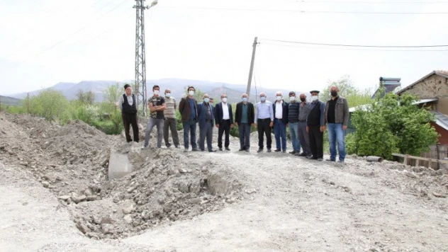 Başkan Güder, Orduzu'daki alt yapı çalışmalarını inceledi