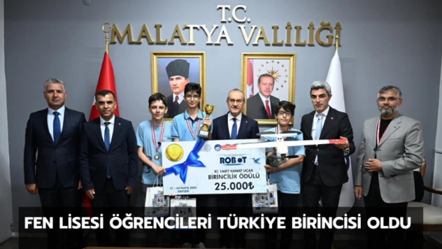 Fen lisesi öğrencileri Türkiye birincisi oldu