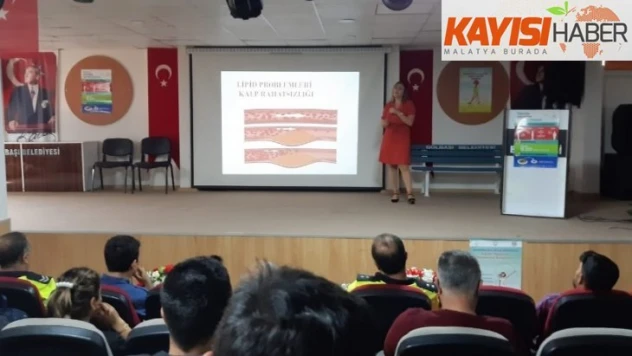 Gölbaşı'nda polise sağlıklı yaşam semineri verildi