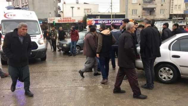 İki otomobil çarpıştı: 2 Yaralı