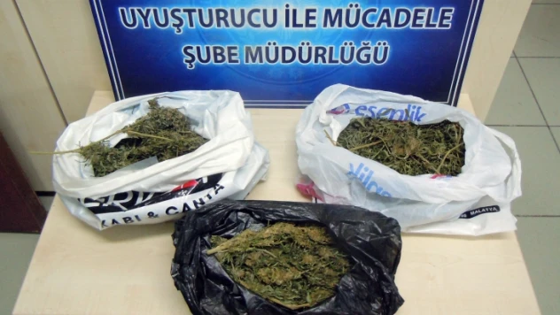 Emniyet uyuşturucu tacirlerine göz açtırmıyor
