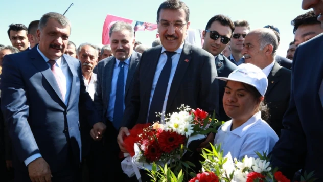 Engelsiz Yaşam Merkezinin temeli atıldı