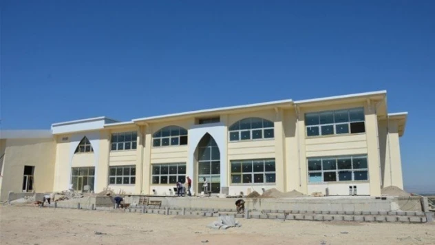 Melekbaba Gençlik Merkezi açılmayı bekliyor