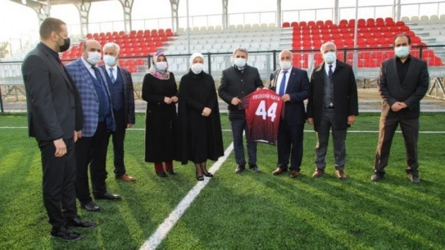 Çalık ve Güder gençlik yatırımını inceledi
