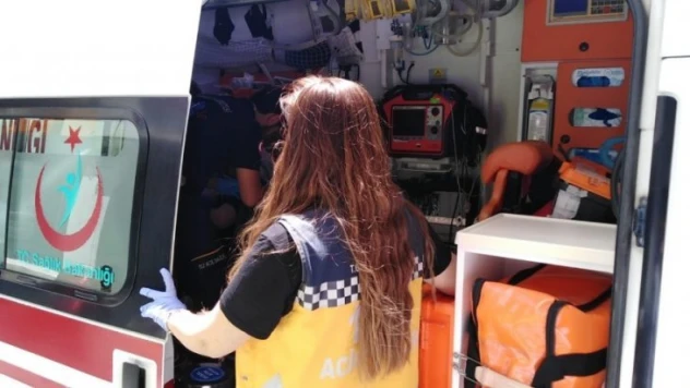 Motosiklet yayaya çarptı: 1 Yaralı