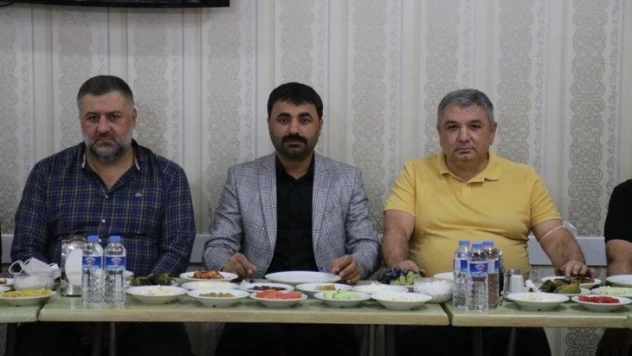 Samanlı, esnafın sorunlarını dinledi