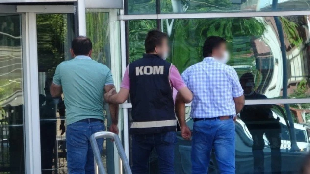 Tefecilik iddiasıyla 2 kişi adliyeye sevk edildi