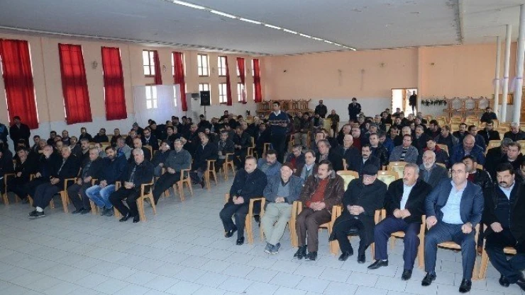 Eser esnaflarla bir araya geldi