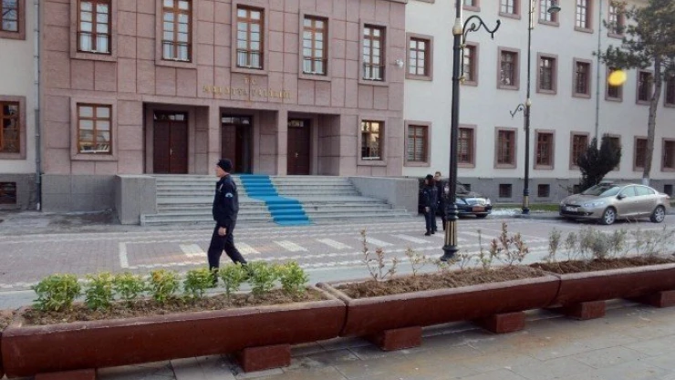 Valilikte terör önlemi üst seviyede!