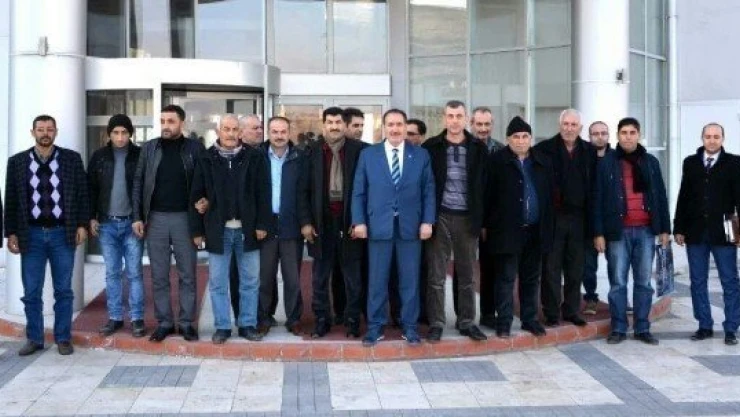 Başkan Akdemir muhtarlarla bir araya geldi
