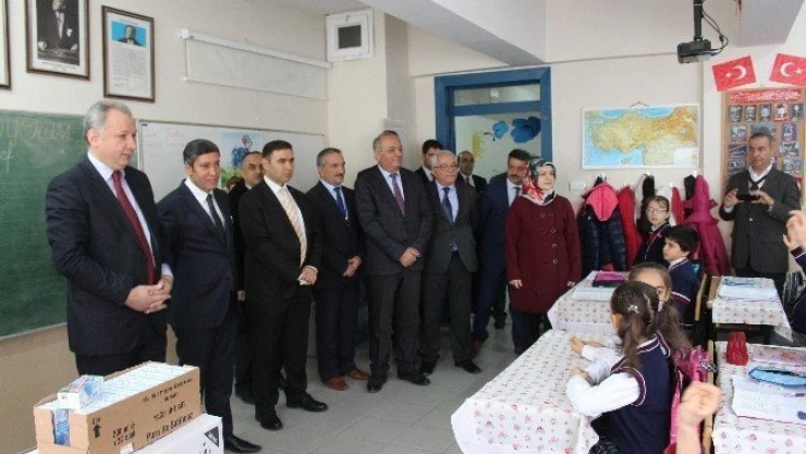 Okullarda süt dağıtımı başladı