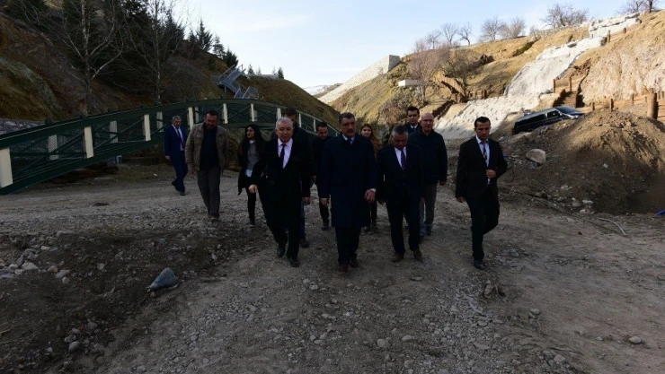 İspendere içmelerinde çalışmalar devam ediyor