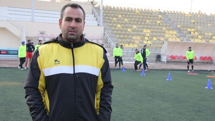 Üniversite futbol takımı az parayla çok iş yaptı