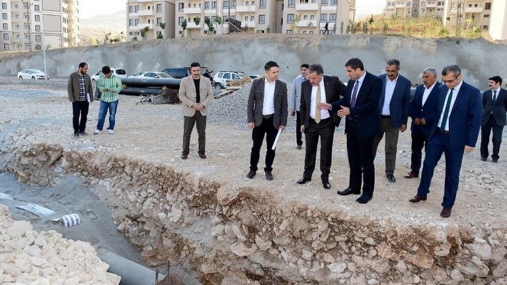 Fırat ve Çöşnük'te içme suyu altyapısı yenilendi