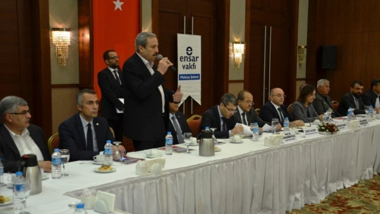 Ensar Vakfı'nda Anayasa Sistem Değişikliği konuşuldu