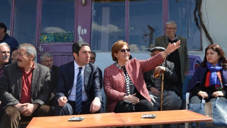 Pekdaş: Kimseye hesap vermedikleri bir sistem getirmek istiyorlar