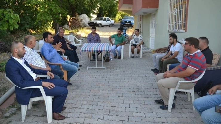 MHP'li Samanlı'dan kayısı üreticilerine ziyaret
