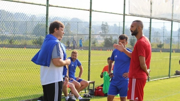 Yalçın Ayhan: 'Beklentilere karşılık verecek gücüm var'