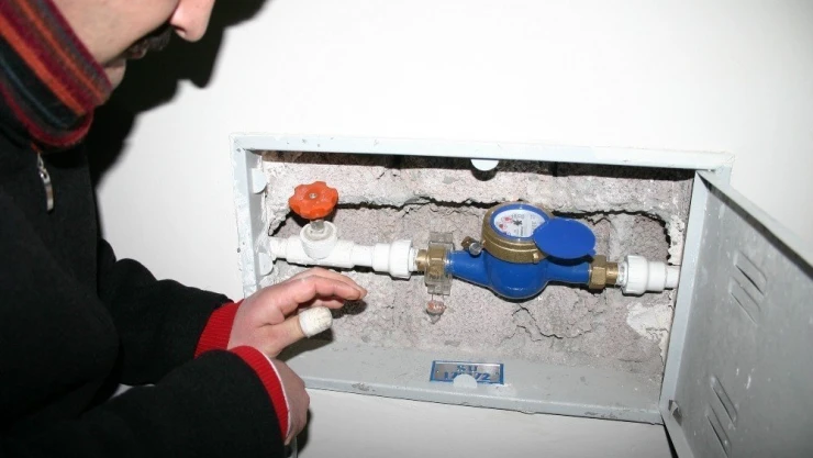 MASKİ su sayaçlarının dışarı alınması için vatandaşları uyardı
