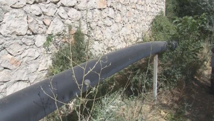 Konaklılardan kanalizasyon isyanı
