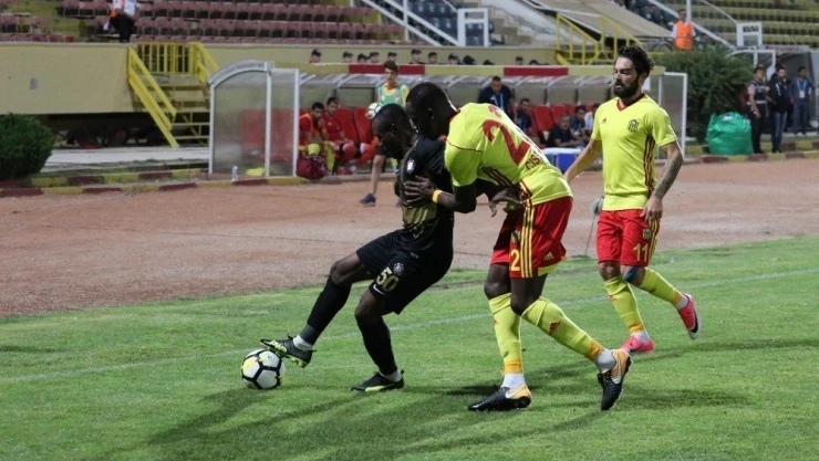 Evkur Yeni Malatyaspor'dan galibiyet
