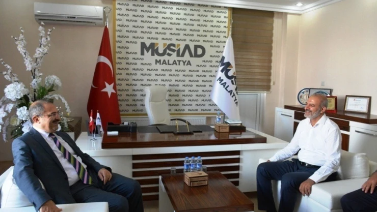 Kaban: Geleceğine yönelik proje ve çalışmalarda da fazlası ile gayretli olduğunu görüyorum