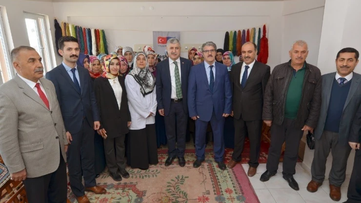 Yeşilyurt'ta 135 bin 445 Euro bütçeli meslek projesi tamamlandı
