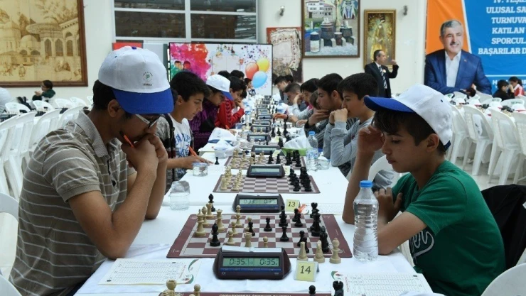 4.Yeşilyurt Ulusal Satranç Turnuvasında ödüller sahiplerini buldu
