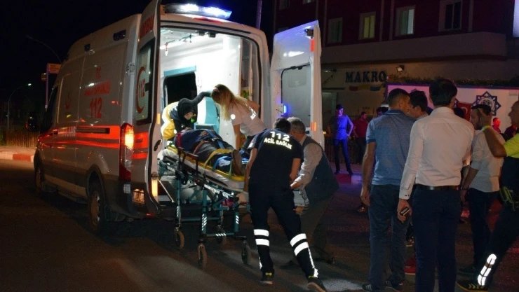 Otomobil yayaya çarptı: 1 yaralı