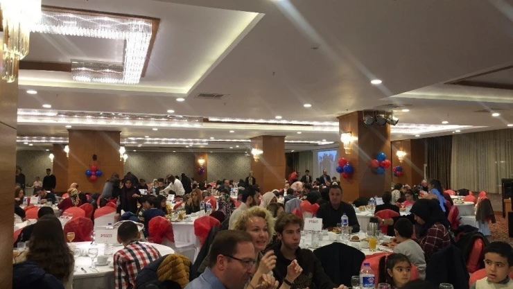 Öğrenci ve velilere sınav stresi ile başa çıkma yolları anlatıldı