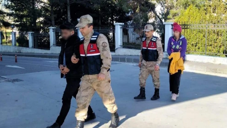 Sahte jandarmalar yakalandı