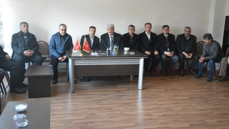 Başkan adayı Ekinci seçim çalışmalarını sürdürüyor