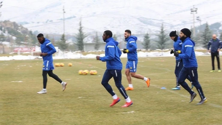 Aboubakar Kamara'dan iyi haber