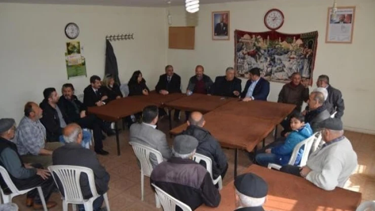 Parlak'tan Yeşilyurt Belediyesine hizmet eleştirisi