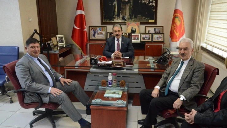 Parlak seçim ziyaretlerine devam ediyor