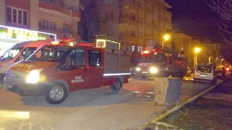 İkamette çıkan yangın paniğe neden oldu