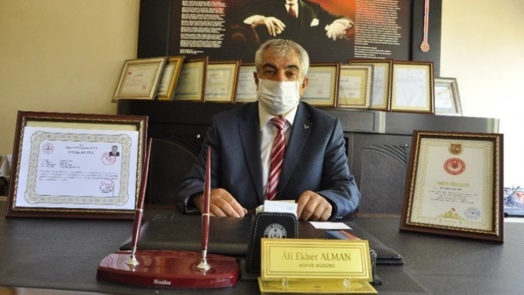 35 yıllık memur gazi oğlu ödüle doymuyor