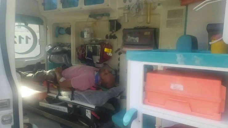 Adıyaman'da iki otomobil çarpıştı: 3 yaralı