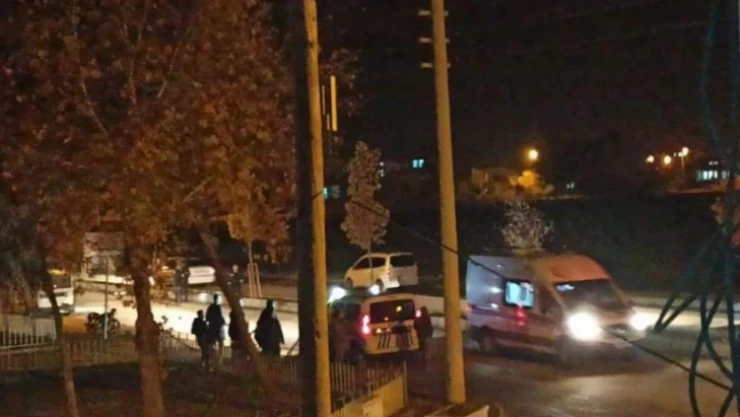 Adres sorduğu şahıs tarafından silahlı saldırıya uğrayan kişi yaralandı