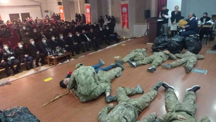 Arguvan'da 18 Mart şehitlerini anma programı