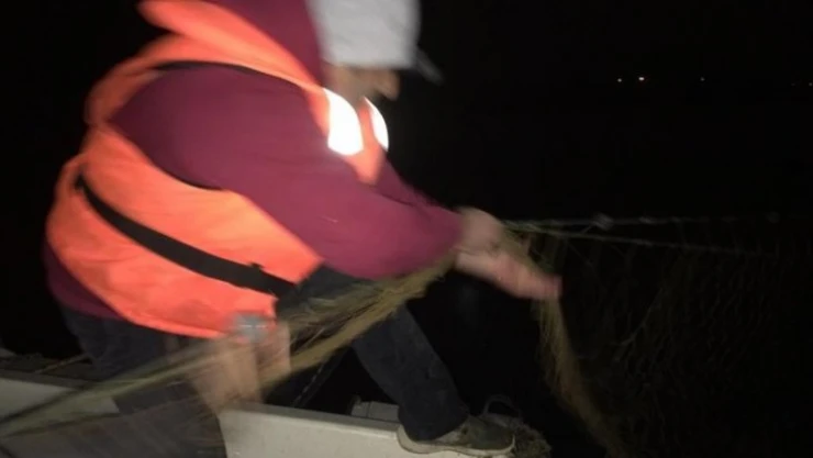 Avlanma yasağına uymayanlara gece baskını