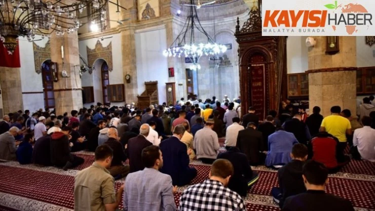 Barış Pınarı Harekatı için dualar edildi