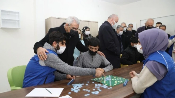 Batttalgazi'ye Gençlik Merkezi müjdesi