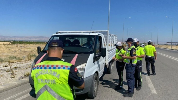 Bayram öncesi drone destekli trafik denetimi