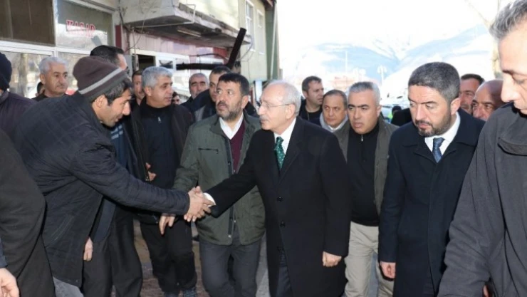CHP Lideri Kemal Kılıçdaroğlu, Malatya'da deprem bölgesinde