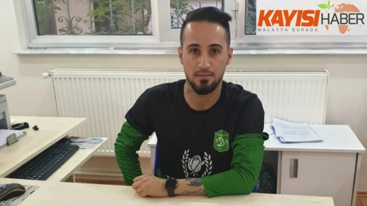 Darendespor Ferdi Topuz'u renklerine bağladı