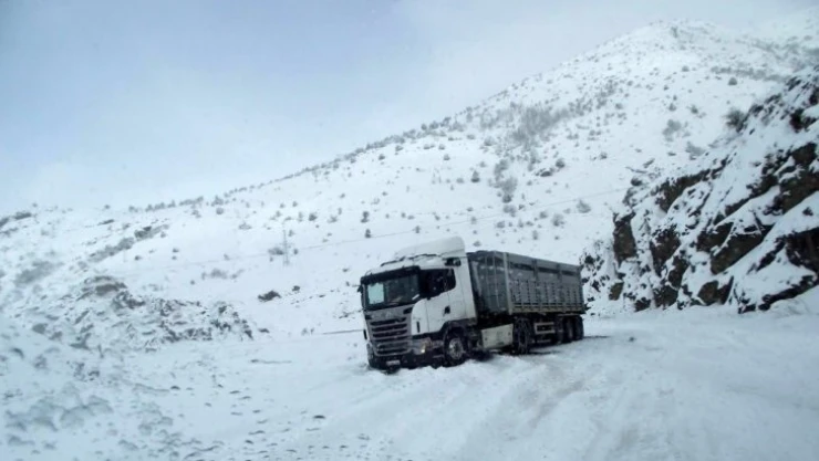 Doğu'da kar yağışı ve dolu uyarısı